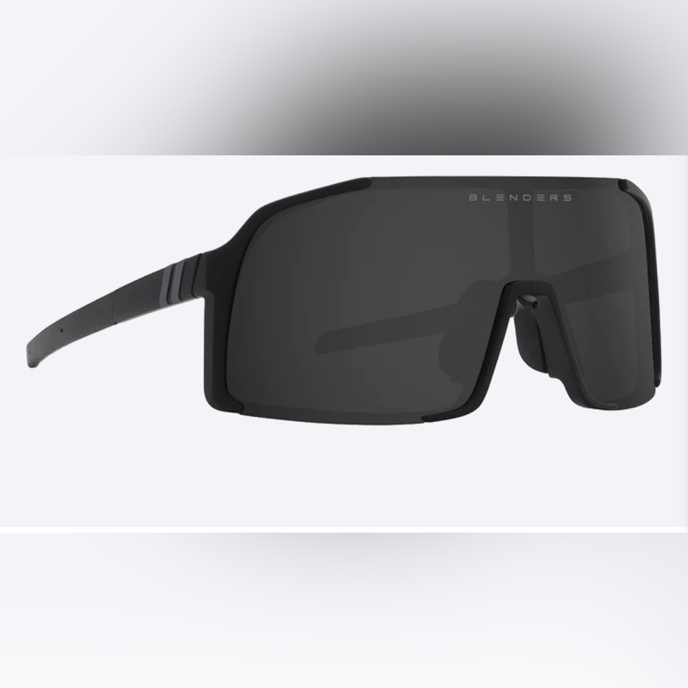 Sun glasses polarized brand new
